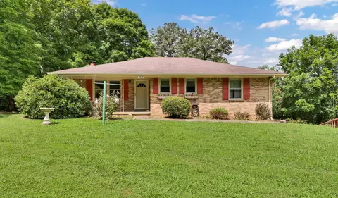 1512 Seven Mile Ferry Rd, Clarksville, TN 37040
