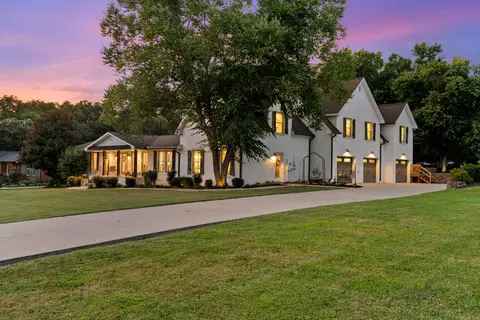 801 Loretta Dr, Goodlettsville, TN 37072