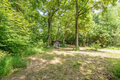 85 Barn Gate Ln, Savannah, TN 38372