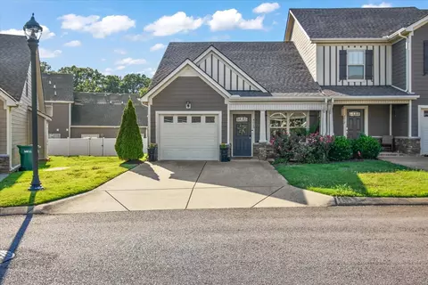 4015 Commons Dr, Spring Hill, TN 37174 photo 2