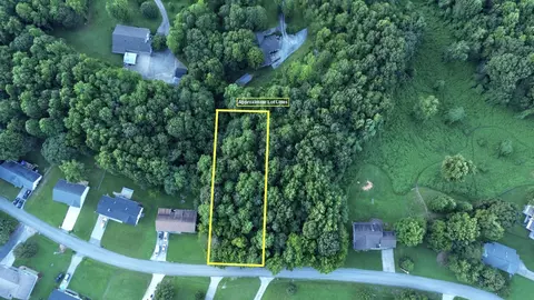 978 Ashley Ln, Dayton, TN 37321