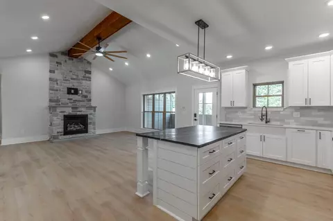 Living - 7645 Grasshopper Rd, Georgetown, TN 37336 photo 5 of 5