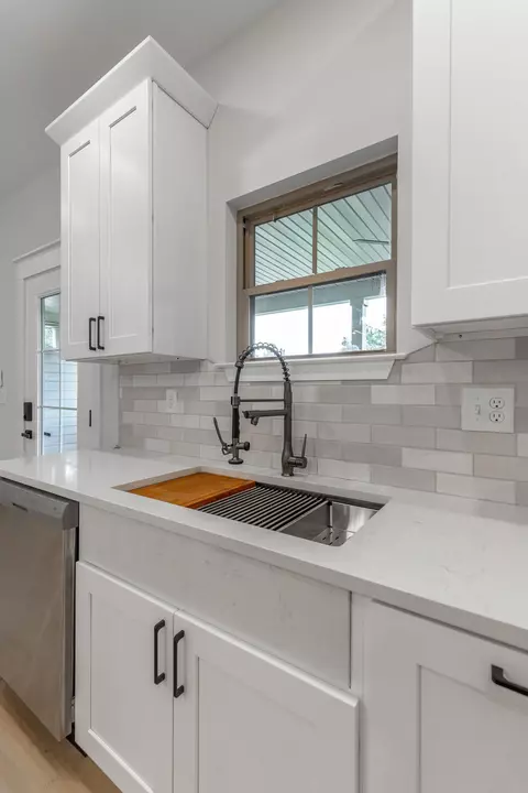 Kitchen - 7645 Grasshopper Rd, Georgetown, TN 37336 photo 6 of 8