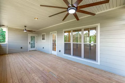 Exterior - 7645 Grasshopper Rd, Georgetown, TN 37336 photo 7 of 22