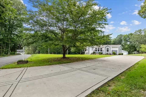1220 Singleton Rd, Dickson, TN 37055 photo 2