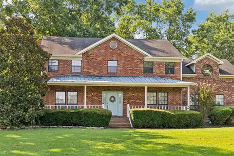 1422 Trailridge Cir, Mount Juliet, TN 37122