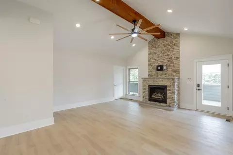 Living - 7639 Grasshopper Rd, Georgetown, TN 37336 photo 3 of 7