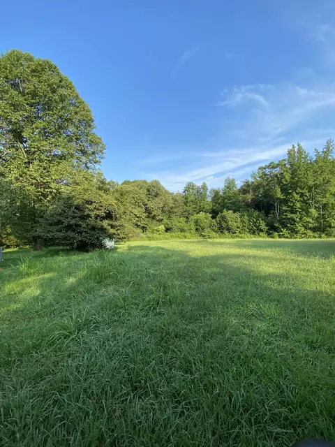 Exterior - 972 Fall River Rd, Goodspring, TN 38460 photo 8 of 13