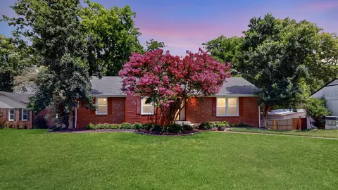 803 Countrywood Dr, Franklin, TN 37064