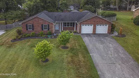 12624 Pony Express Dr, Knoxville, TN 37934