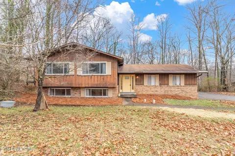 103 Norway Ln, Oak Ridge, TN 37830