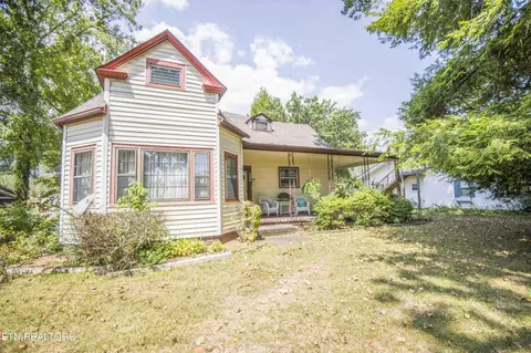 321 S Ridge Ave, Rockwood, TN 37854