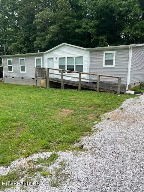 213 Aspen Dr, Harriman, TN 37748