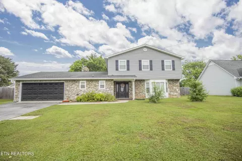 720 Montvue Ave, Kingston, TN 37763