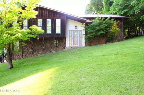 117 Catherine Ln, Harriman, TN 37748