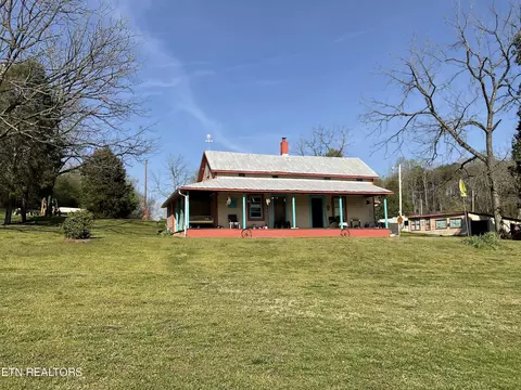 615 Black Jack Rd, Rockwood, TN 37854