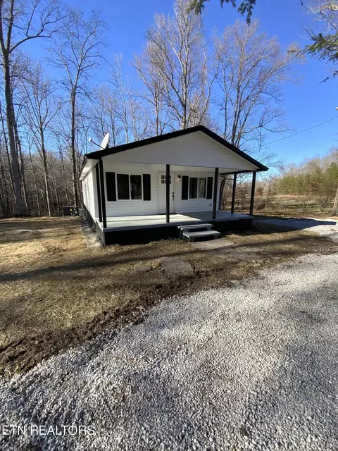 1968 Dry Hill Rd, Rockwood, TN 37854