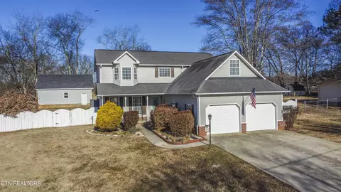 525 Calvin St, Kingston, TN 37763