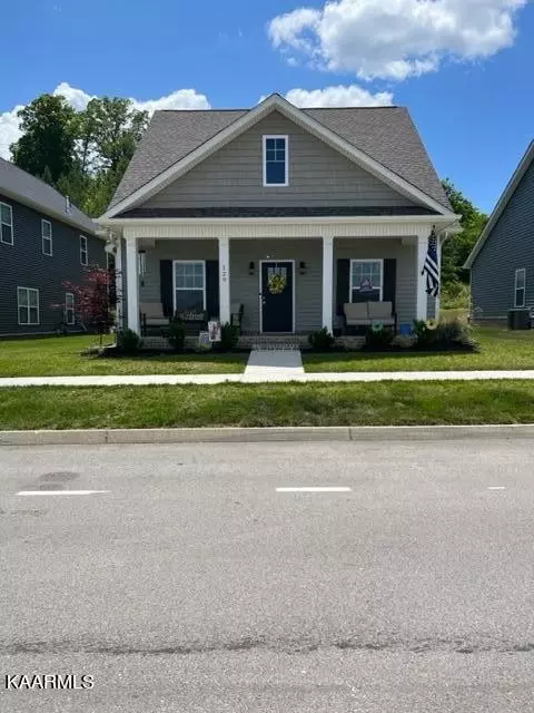 129 Boysenberry Dr, Oak Ridge, TN 37830