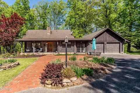 132 Knollcrest Ln, Rockwood, TN 37854