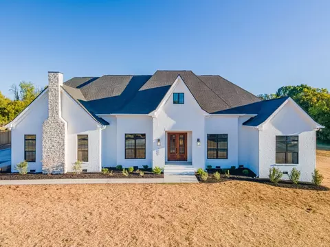 1084 Peyton Pl, Columbia, TN 38401