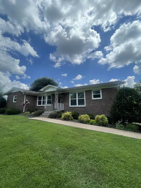 20 Bedrock Rd S, Summertown, TN 38483