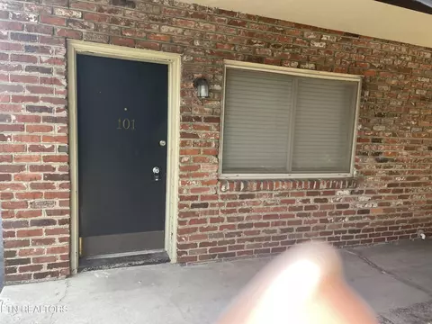 1507 Highland Ave #B101, Knoxville, TN 37916