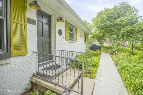 2310 Mount Olive Rd, Knoxville, TN 37920