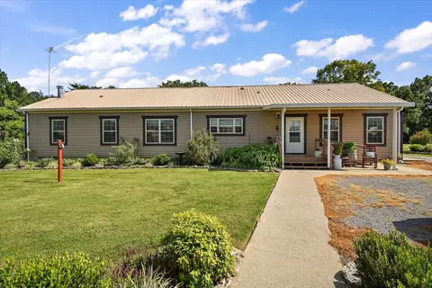 7941 Manus Rd, Readyville, TN 37149