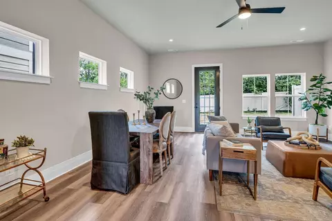 Dining - 1050 Noble Loop #29, Nashville, TN 37211 photo 1 of 2