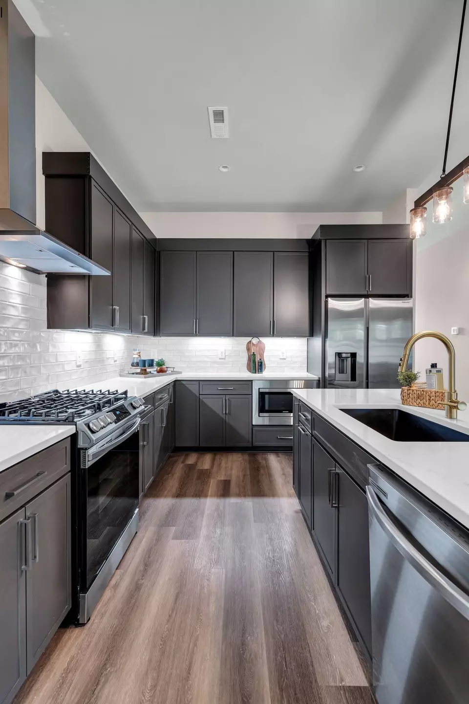 Kitchen - 1050 Noble Loop #29, Nashville, TN 37211 photo 3 of 3