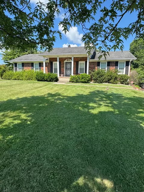 115 Forkum Ln, Lafayette, TN 37083