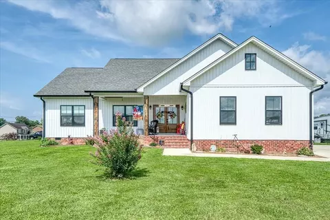 351 Pistole Rd, Sparta, TN 38583