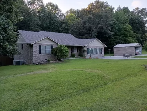 500 Golf Shores Dr, Winchester, TN 37398