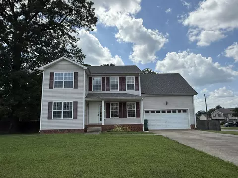 3400 Summerfield Dr, Clarksville, TN 37042