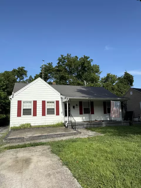 2803 Nelson Dr, Hopkinsville, KY 42240