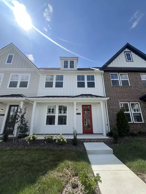 132 Valentine Aly, Nashville, TN 37218