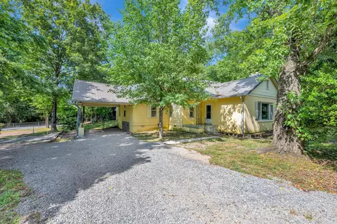 313 W Kingston Springs Rd, Kingston Springs, TN 37082