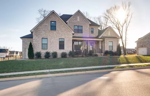 1208 Ben Forkum Dr, Lebanon, TN 37087