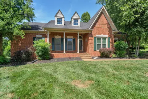 1020 Cedarview Ln, Franklin, TN 37067