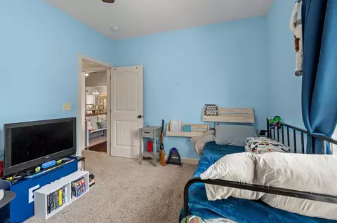 Bedroom - 1372 Tidwell Switch Rd, Dickson, TN 37055 photo 3 of 6