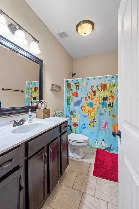 Bath - 1372 Tidwell Switch Rd, Dickson, TN 37055 photo 3 of 3