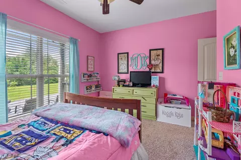 Bedroom - 1372 Tidwell Switch Rd, Dickson, TN 37055 photo 5 of 6