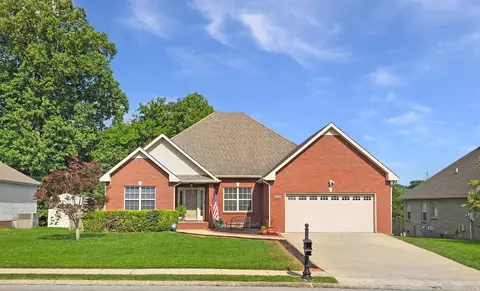3279 Twelve Oaks Blvd, Clarksville, TN 37042
