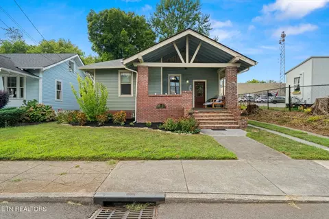 1231 Luttrell St, Knoxville, TN 37917