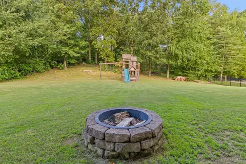 Exterior - 2956 Reflection Ln, Ooltewah, TN 37363 photo 16 of 25