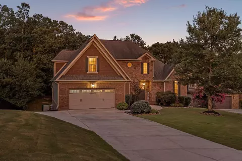 Exterior - 2956 Reflection Ln, Ooltewah, TN 37363 photo 2 of 25