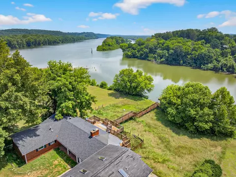 View/Area - 108 Petty St, Dover, TN 37058 photo 6 of 14