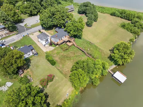 View/Area - 108 Petty St, Dover, TN 37058 photo 9 of 14