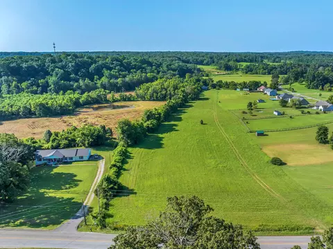 View/Area - 0 Abiff Rd, Dickson, TN 37055 photo 8 of 19